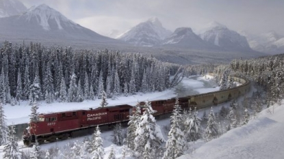 Canadian Pacific Railway cuts growth outlook