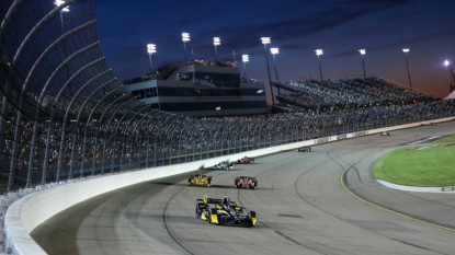 Castroneves wins pole for Iowa race