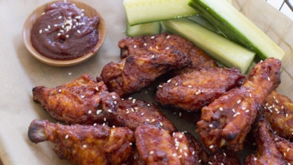 National Chicken Wing Day 2015 Freebies: Deals, Promotions, Contests Held For