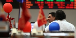 China stocks rise after new curbs on selling