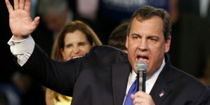 Christie enters presidential race