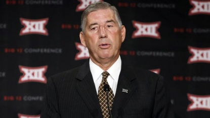 Bowlsby Doesn’t Believe Big 12 Disadvantaged With 10 Teams