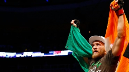 Conor McGregor stops Chad Mendes in 2nd round, wins interim featherweight