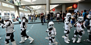 Costumes Rule at Comic-Con Fan Fest