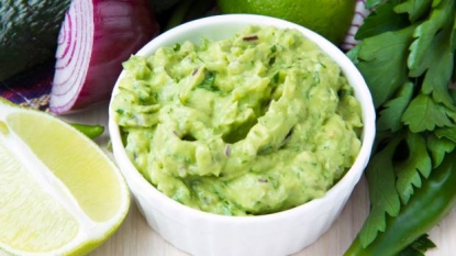 President Obama says keep green peas out of guacamole, finds agreement in