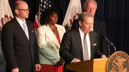 Cullerton Calls On Rauner To Create New Budget