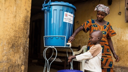 Ebola-hit countries get pledges of $3.4 billion to rebuild