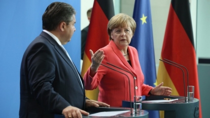 Eyewitness News: France and Germany accept Greek referendum