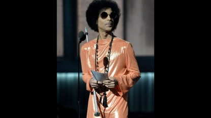 Prince removes his music from all streaming services – Reverb