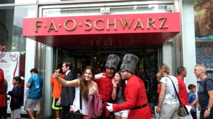 Farewell FAO Schwarz: Last day of business at NYC toy store