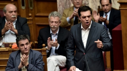 Greek crisis: Government orders banks to re-open Monday as Alexis Tsipras