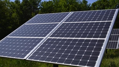 Britain plans to close solar power subsidy scheme a year early