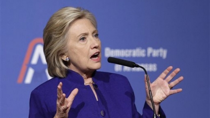 Hillary Clinton pledges bigger rewards for corporate whistleblowers