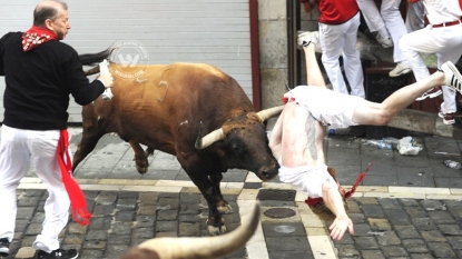 I person gored, 2 injured in fast 2nd Pamplona bull-run