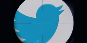 Two top Twitter execs just jumped ship