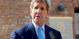 Iran nuclear negotiations could still go either way: Kerry