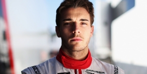 Auto number 17 retired in honour of Jules Bianchi