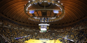 Kentucky, Syracuse, Louisville top college basketball attendance rankings – A