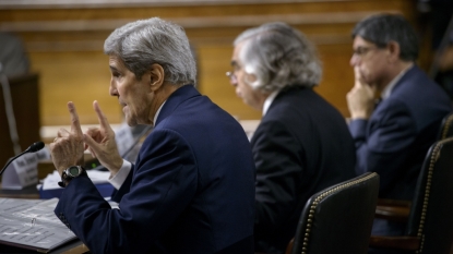 Kerry defends Iran nuclear deal at US Congress