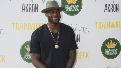 LeBron James hosts “Trainwreck” premiere in Akron