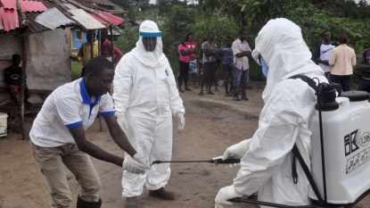 Liberia quarantines community where corpse tested for Ebola