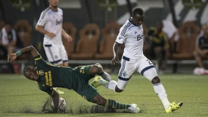 Matias Laba stunner saves 10-man Vancouver Whitecaps