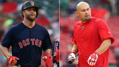 Angels acquire Shane Victorino from Red Sox for stretch run