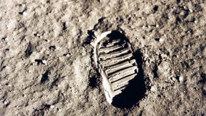 Moon landing anniversary: Will US ever go back?