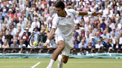 No. 8 still elusive for Roger Federer at Wimbledon