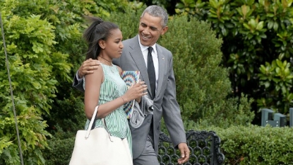 Obama Takes Daughters to See Hamilton on Broadway