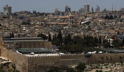 Palestinians, Israeli police clash at Jerusalem’s al-Aqsa