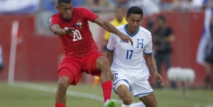 US beats Haiti 1-0 in Gold Cup, clinches group title