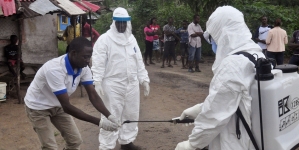 Panel: Blame politics for botched UN Ebola response