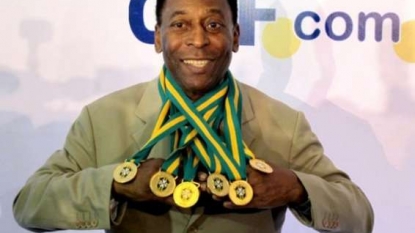 Brazil soccer great Pele leaves Sao Paulo hospital after undergoing back surgery