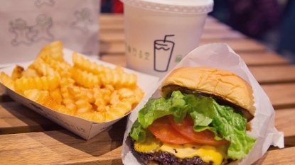 Study Finds Restaurant Food Isn’t Much Better For You Than Fast Food