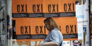 Greek poll points to no vote in referendum