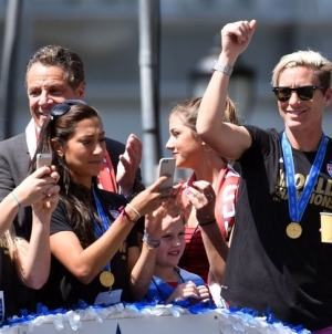 Wambach: I plan to play in Rio Olympics