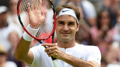 Roger Federer is just showing off at Wimbledon