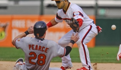 Schoop HR in Return from DL, O’s Beat White Sox