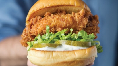 Shake Shack’s ChickenShack fried chicken sandwich not available at Chicago