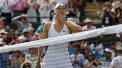 Sharapova survives to Wimbledon semis