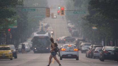 Smoke-filled air envelopes southern B.C., as provincial wildfires turn deadly