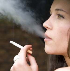 Smoking may play schizophrenia role