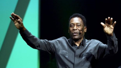 Soccer star Pele recovering from surgery