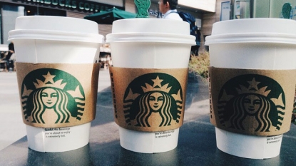 Starbucks’ cafe sales growth drives profit higher