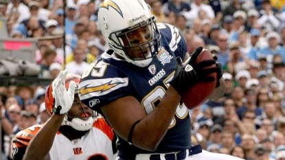 Chargers’ Antonio Gates suspended 4 games for violating National Football League policy on