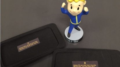 Super-sized phones won’t work with Fallout 4 Pip-Boy replica