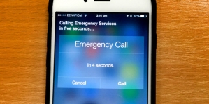 Prank or useful? Asking Siri to charge your phone calls Police