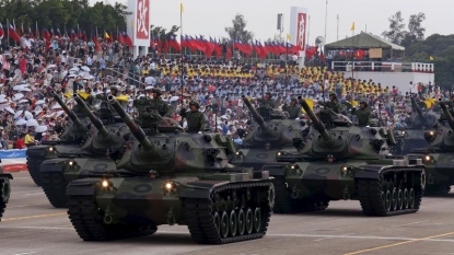 Taiwan defies Chinese claims with WWII military parade