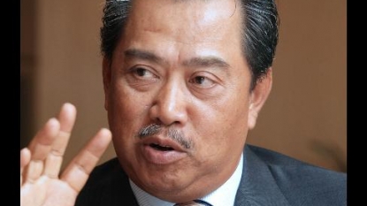 Malaysia PM replaces deputy, sacks AG amid scandal